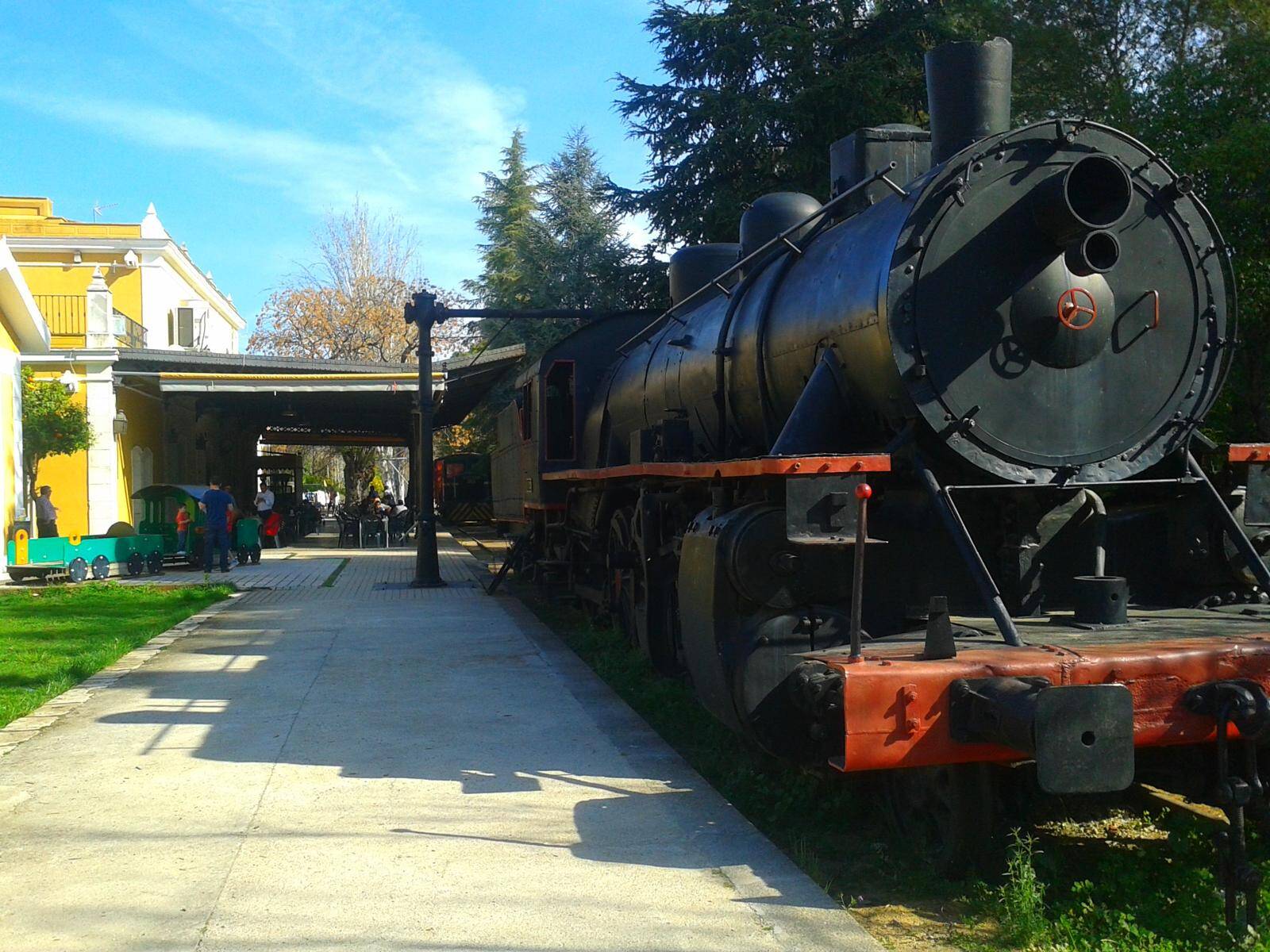 Foto: Una Vía Verde donde transitaba el tren del aceite en Córdoba. (Wikiloc/Juheguz)