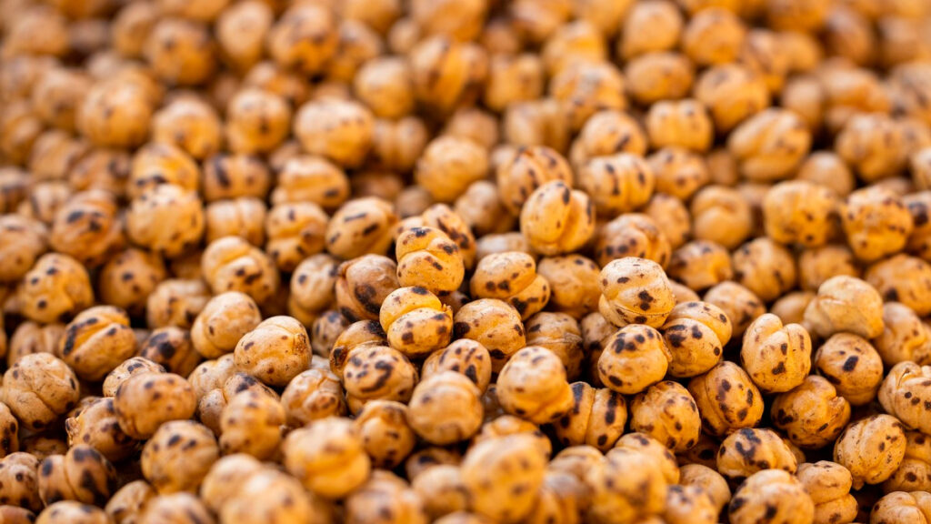 Prepara Garbanzos con Calamares: Receta de Guiso Sano y Casero para Nutrirte Fácilmente