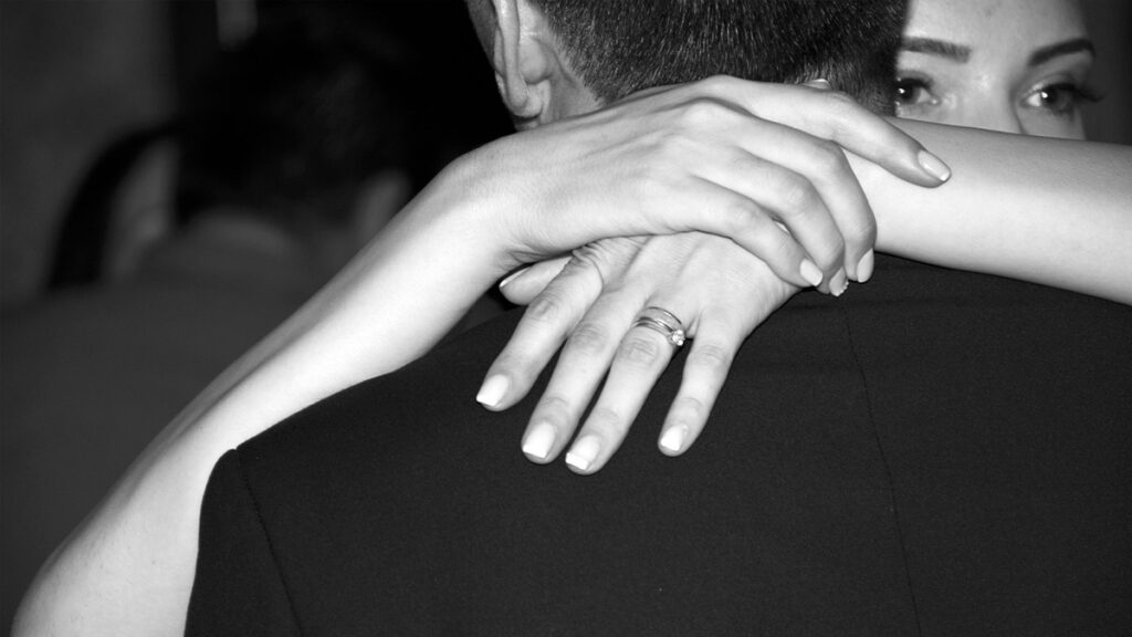 Reconoce la Señal Silenciosa de que Alguien Ya No Quiere Estar Contigo y Mejora Tus Relaciones