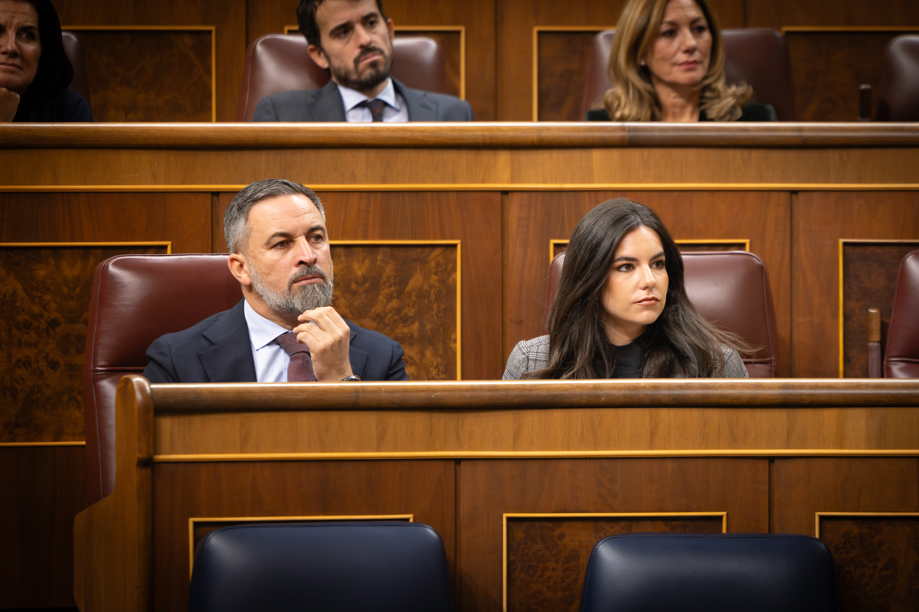 Los dirigentes de Vox Santiago Abascal y Pepa Millán, este jueves en el Congreso