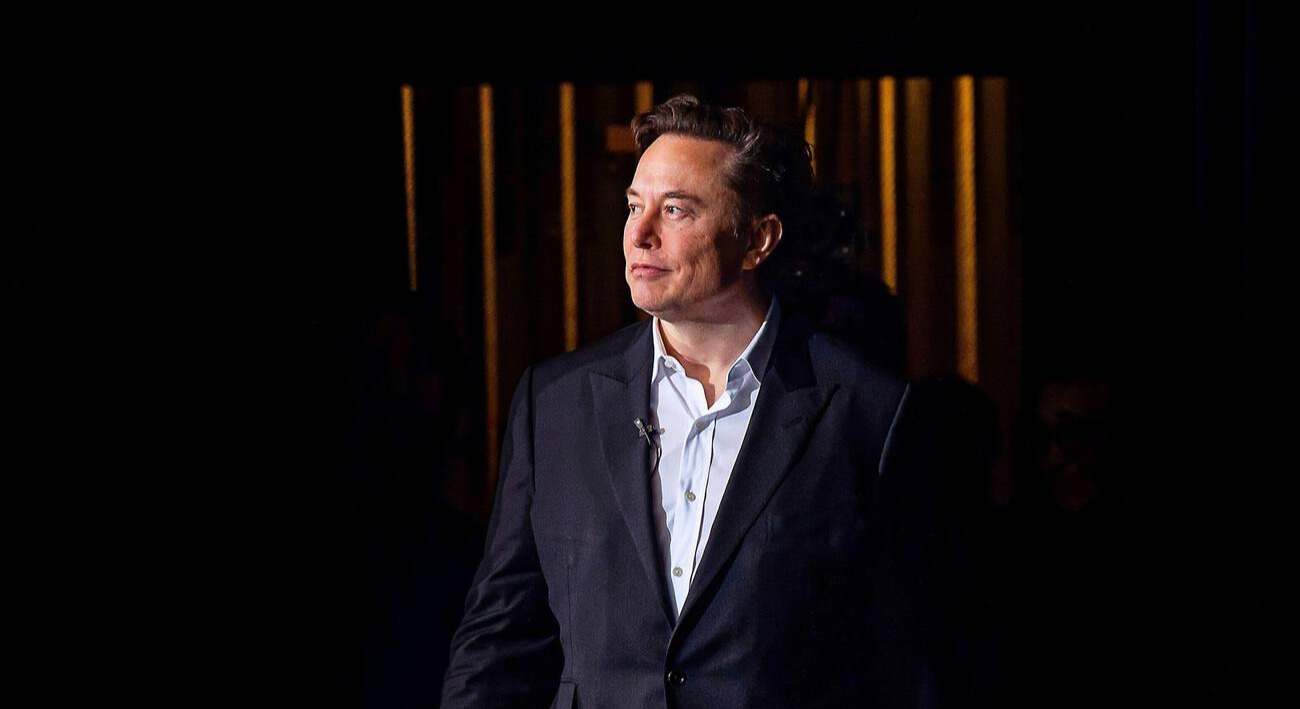  La exmujer de Elon Musk dijo que una de las mejores técnicas del multimillonario es saber usar sabiamente una palabra