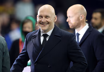 Gravesen como comentarista en un