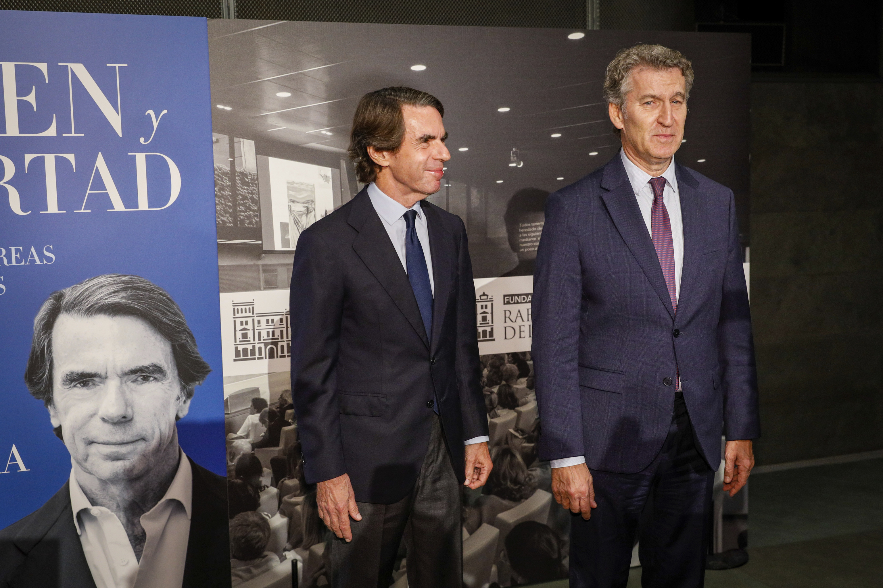 El ex presidente del Gobierno José María Aznar y el presidente del PP, Alberto Núñez Feijóo.
