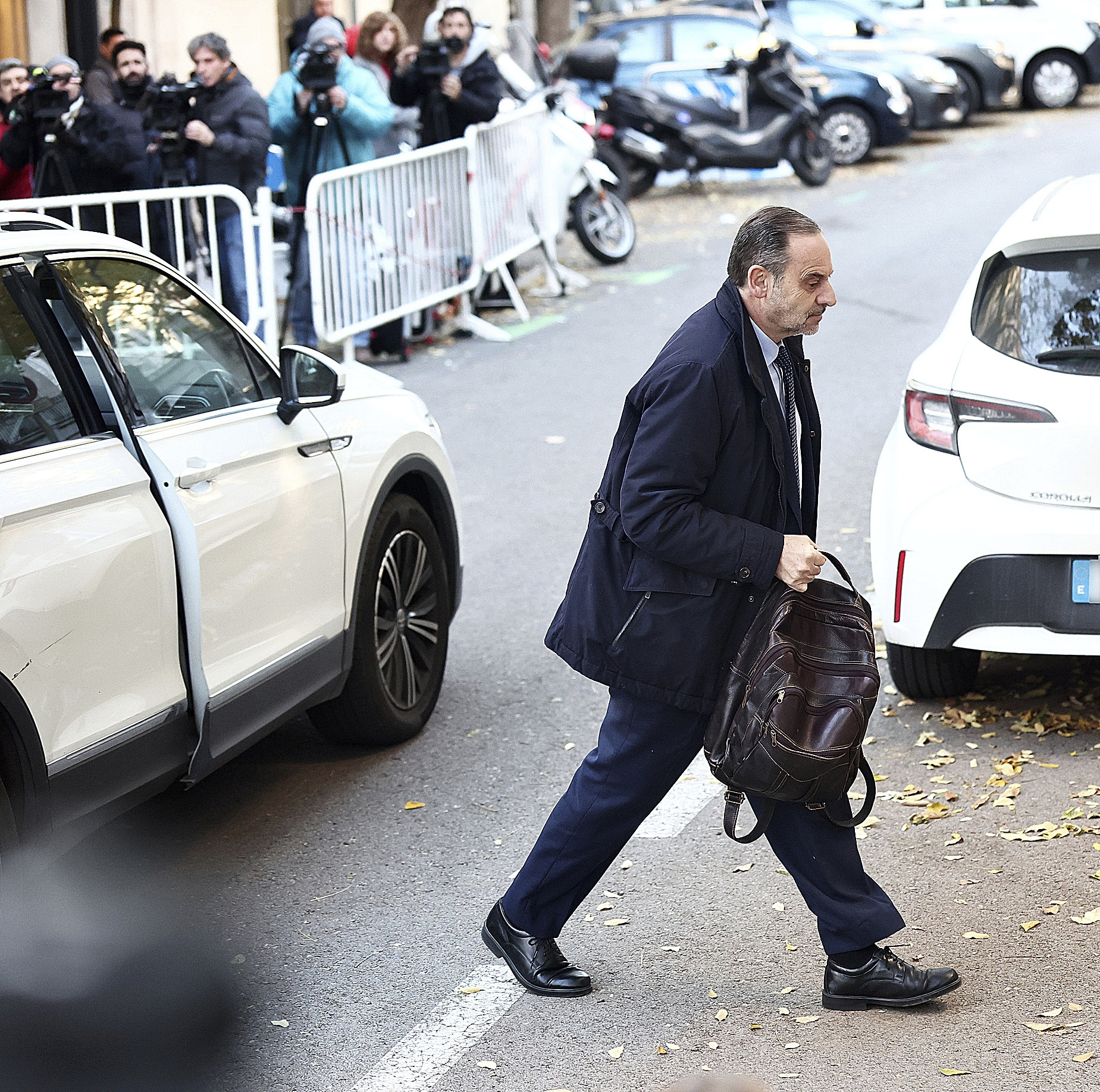 El ex ministro José Luis Ábalos entrando en el Tribunal Supremo.