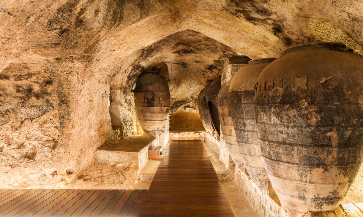 Foto: Las bodegas históricas que tienes que conocer sí o sí en Valencia. (Cortesía)