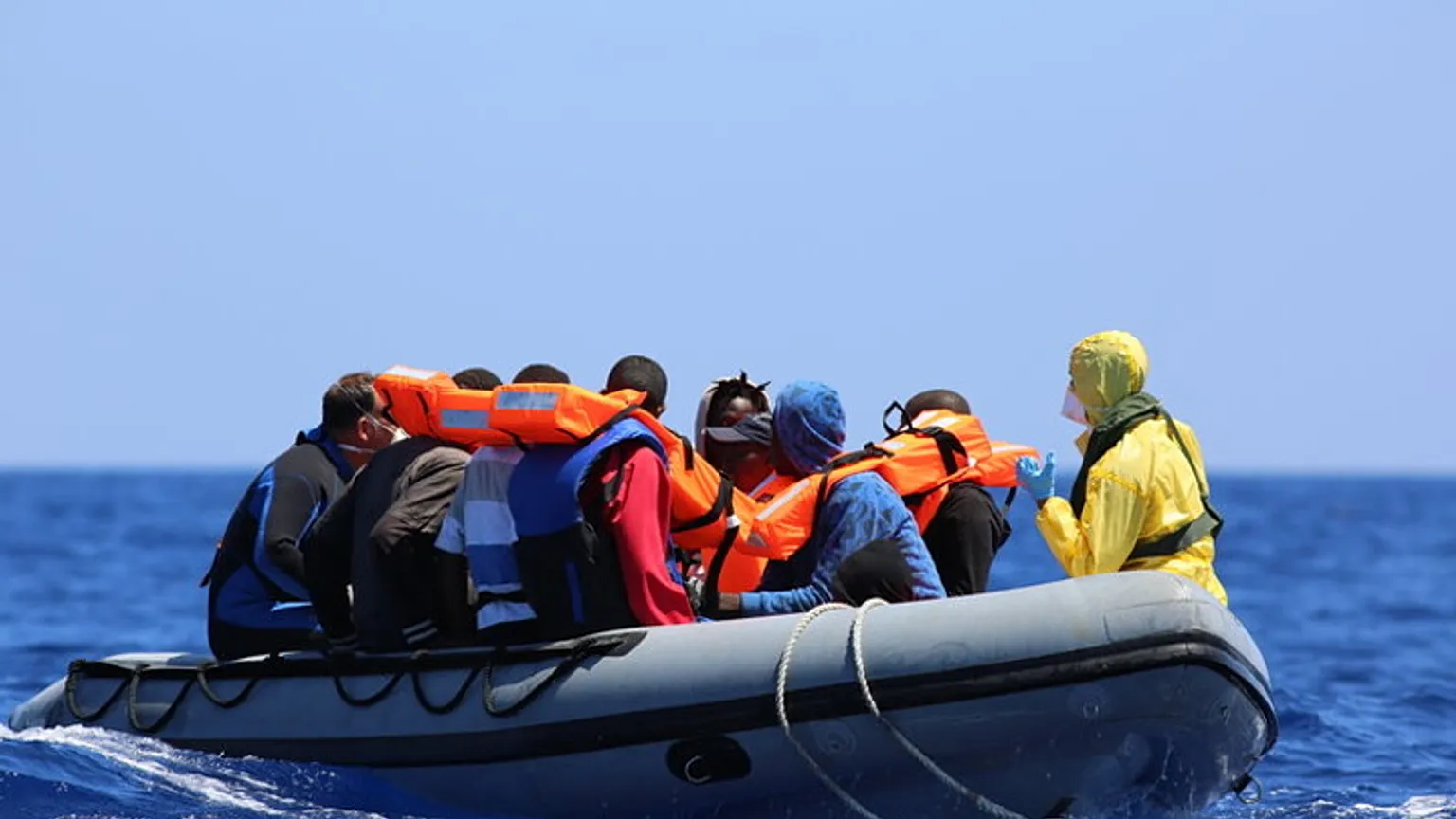 Arrivals of people saved at sea contribute to put Spain, Italy, Greece and Cyprus "under migratory pressure", according to the Commission