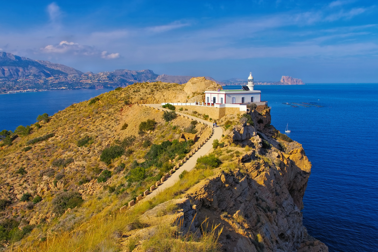Foto: Faro de Albir (Fuente: iStock)