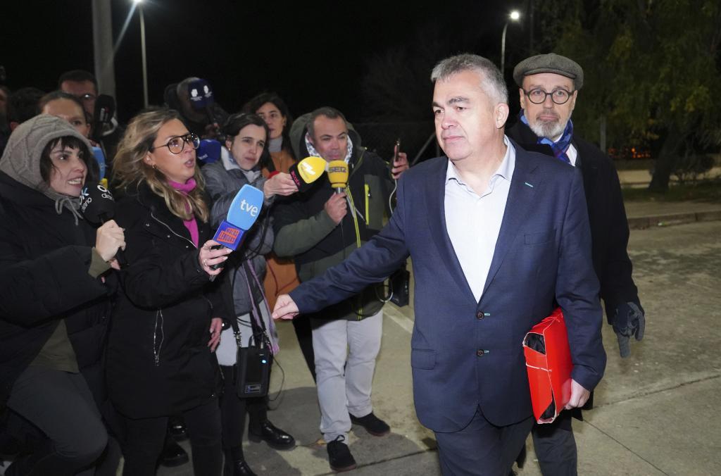 Santos Cerdán, a su salida de la cárcel el pasado 19 de noviembre.