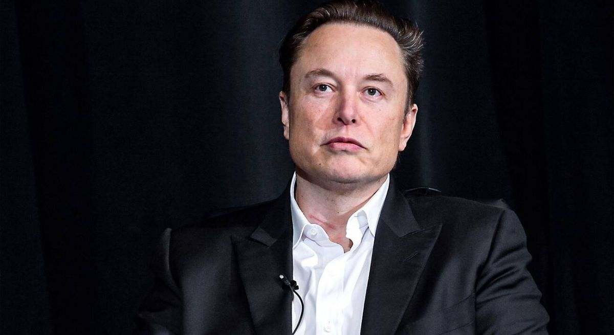 Elon Musk advierte que "la única forma de salir de la crisis es la Inteligencia Artificial y la robótica"