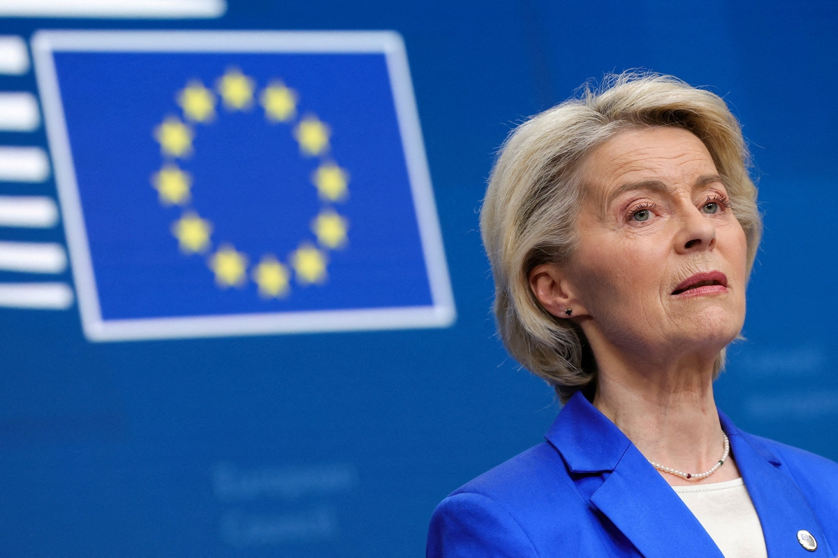 La presidenta de la Comisión