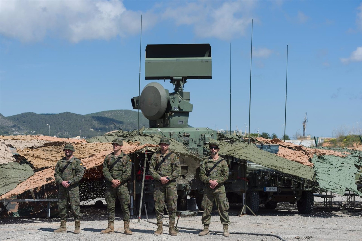 Militares en Ibiza, Islas Baleares