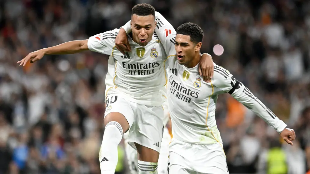 Mbappé y Bellingham celebrando un gol con el Real Madrid