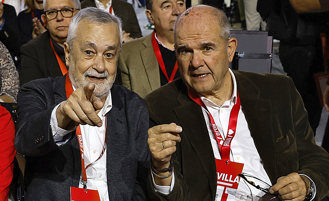 Los ex presidentes andaluces Griñán y Chaves.