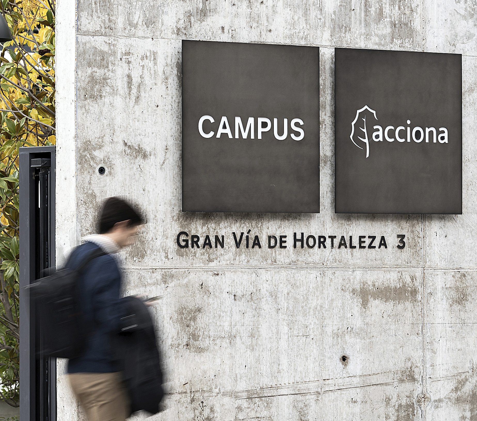 Sede de Acciona en Madrid, también inspeccionada.