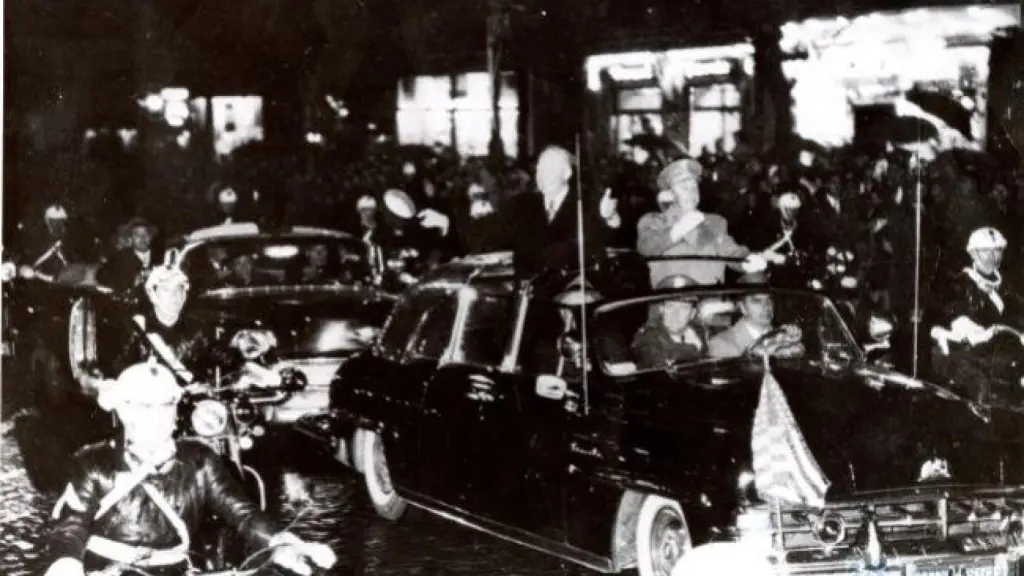Franco y el general Eisenhower, en la Gran Vía de Madrid el 21 de diciembre de 1959.