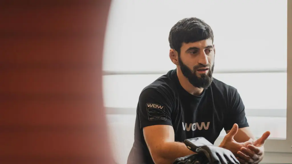 Umakhan Ibragimov, durante la conversación con EL ESPAÑOL
