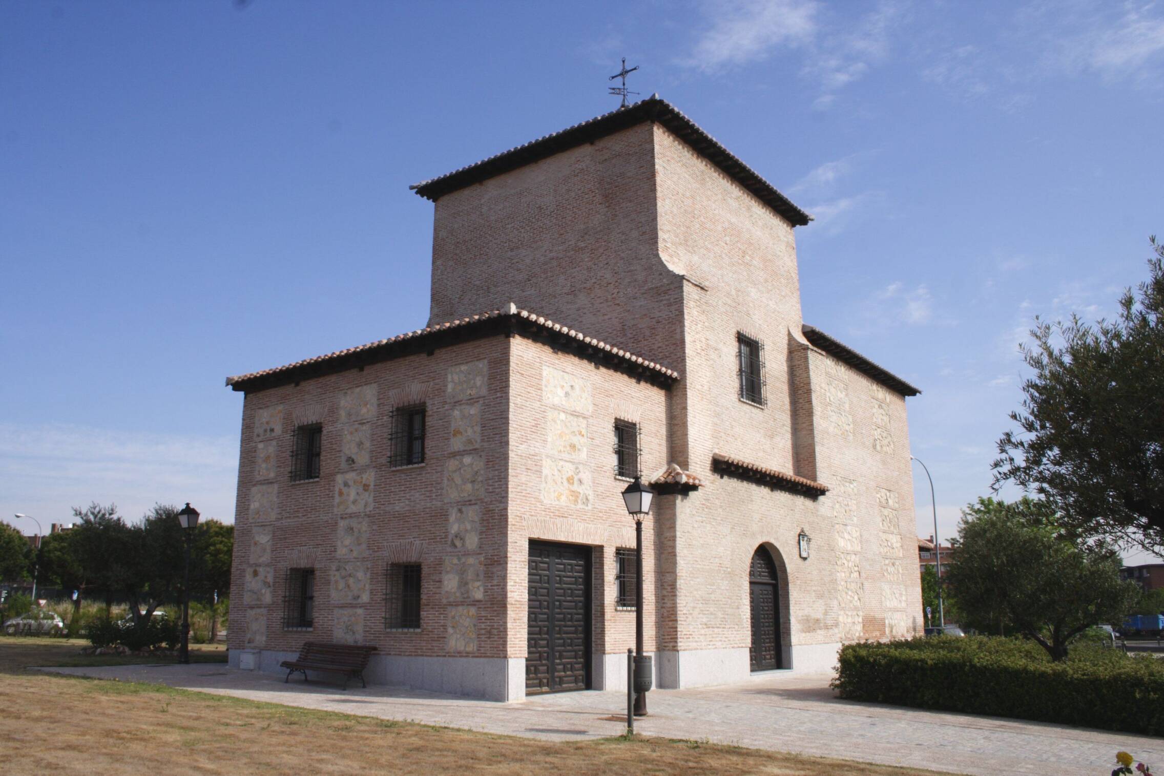 Foto: Ermita de Nuestra Señora de la Soledad, en Barajas. (COAM)