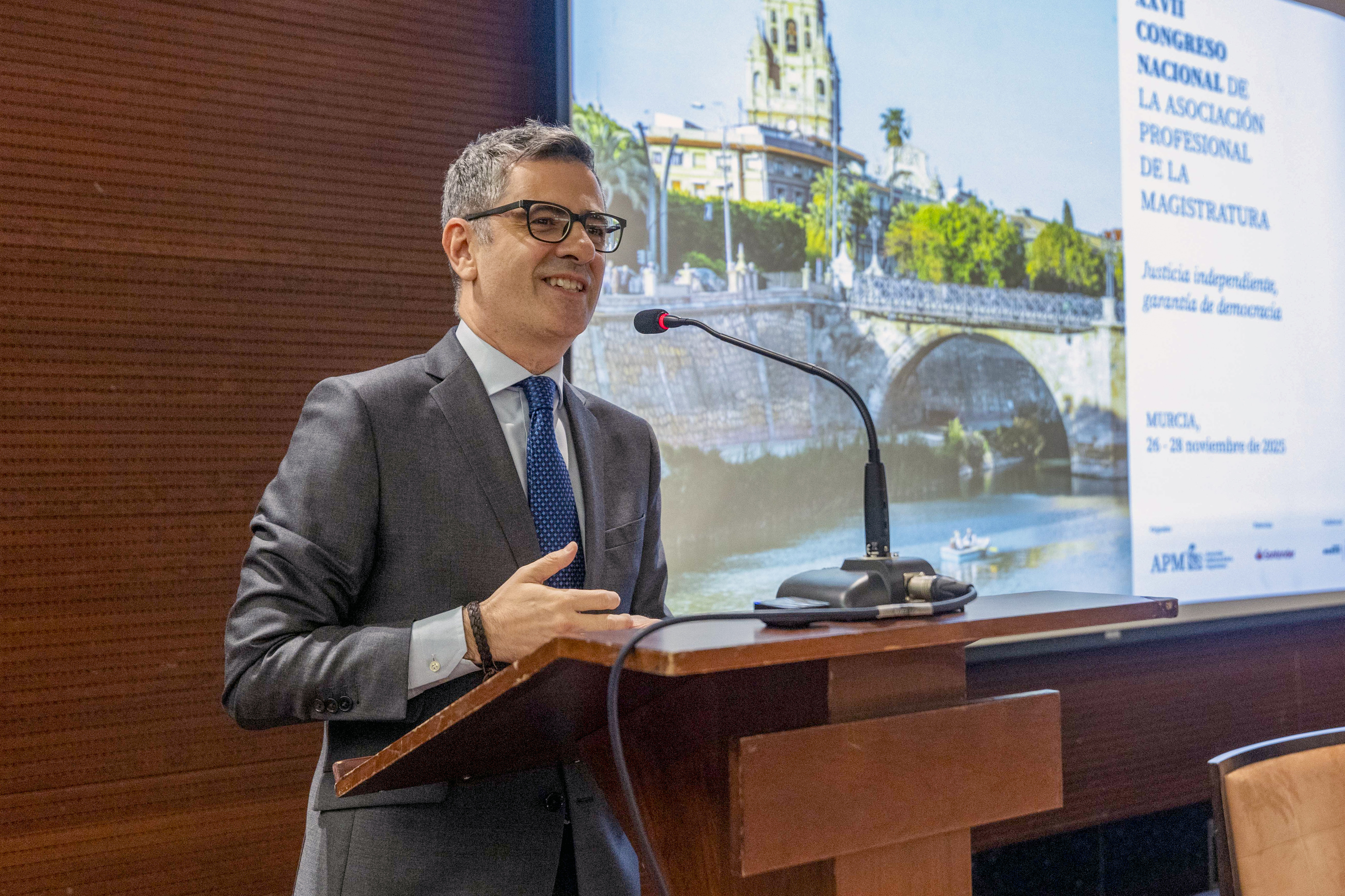 El ministro de Presidencia, Justicia y Relaciones con las Cortes, Félix Bolaños, interviene en la clausura del XXVII Congreso Nacional de la APM Justicia Independiente, garantía de democracia.