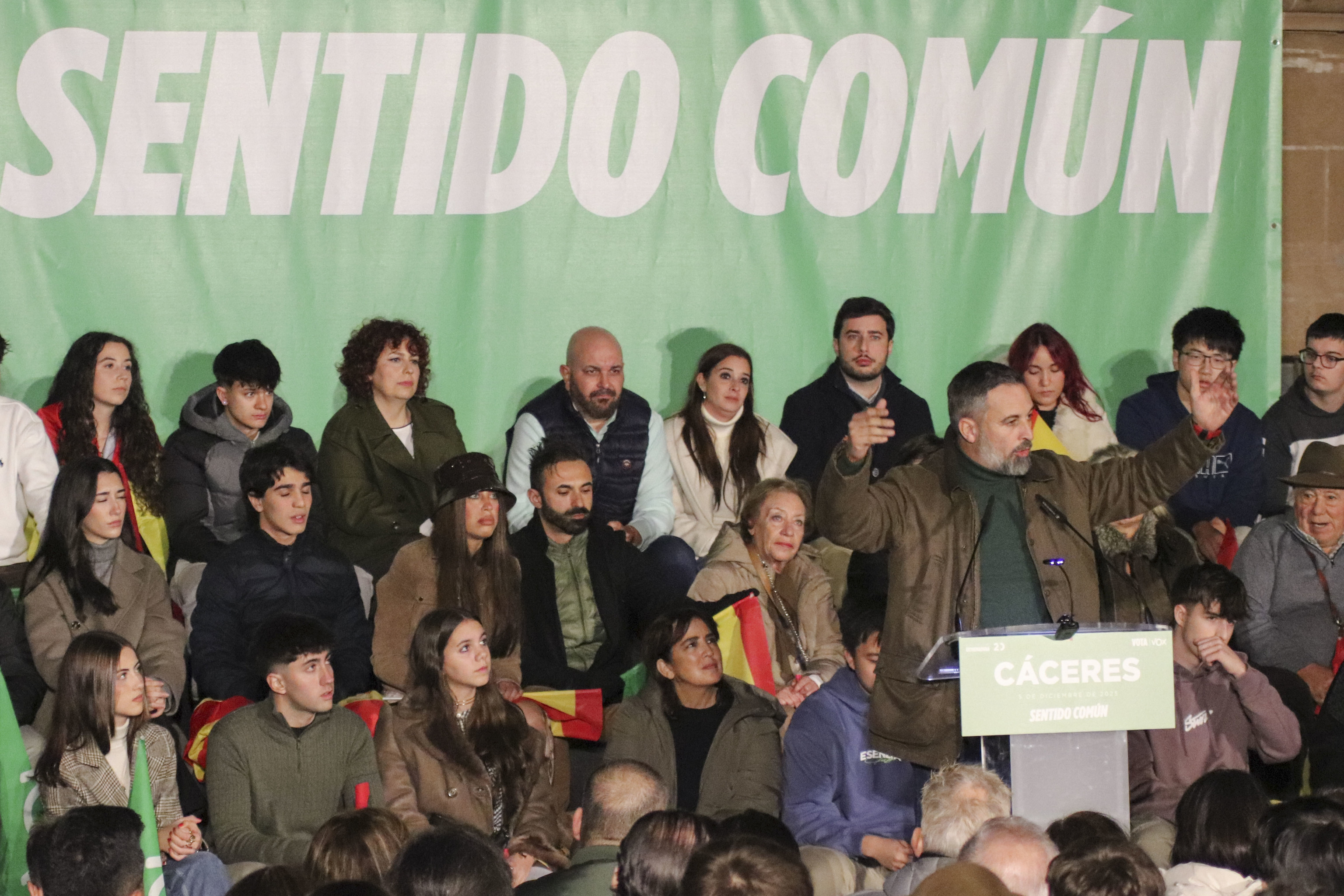 El presidente de Vox, Santiago Abascal, en un mitin en Cáceres.