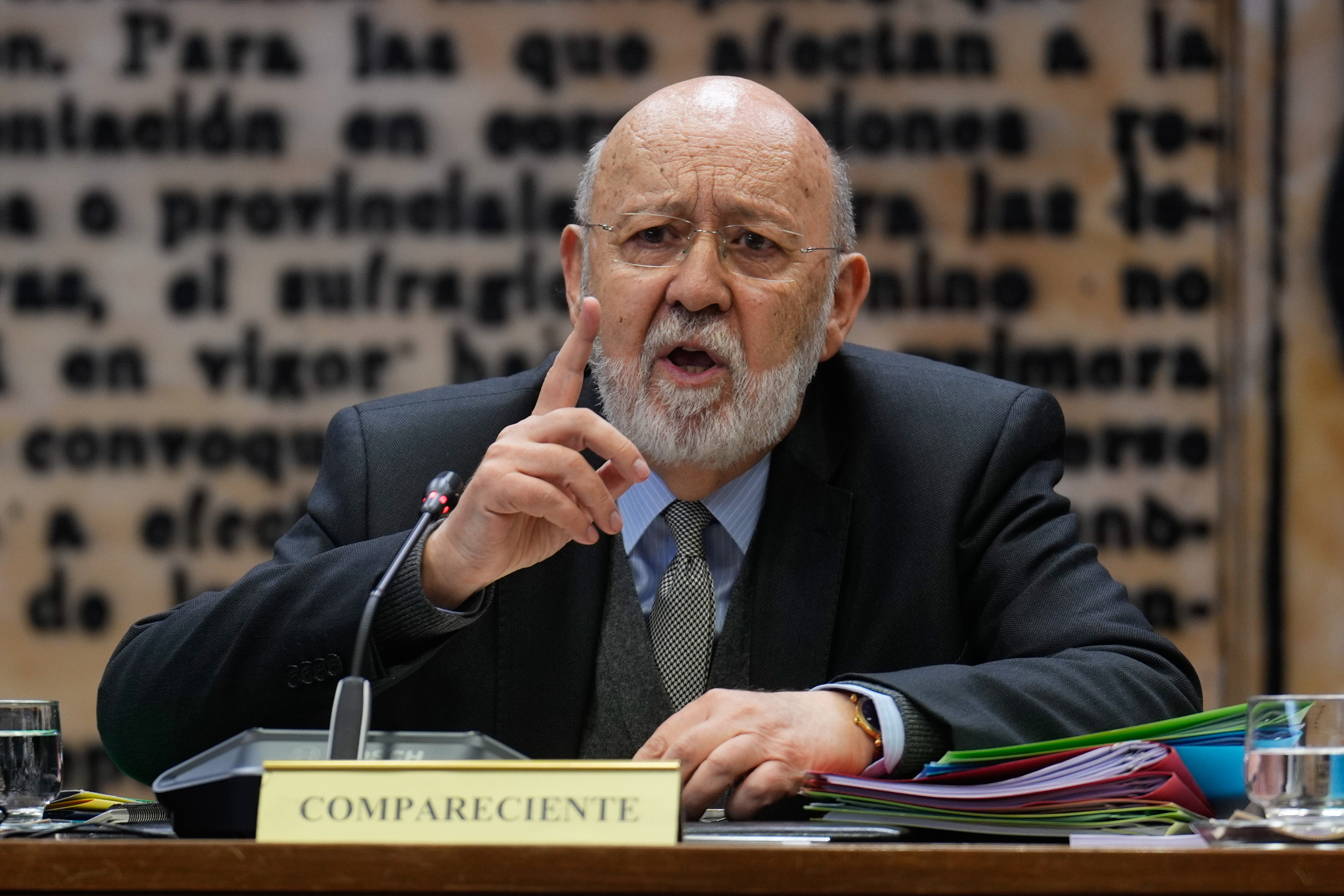 El presidente del Centro de Investigaciones Sociológicas, José Félix Tezanos, este martes, en el Senado.