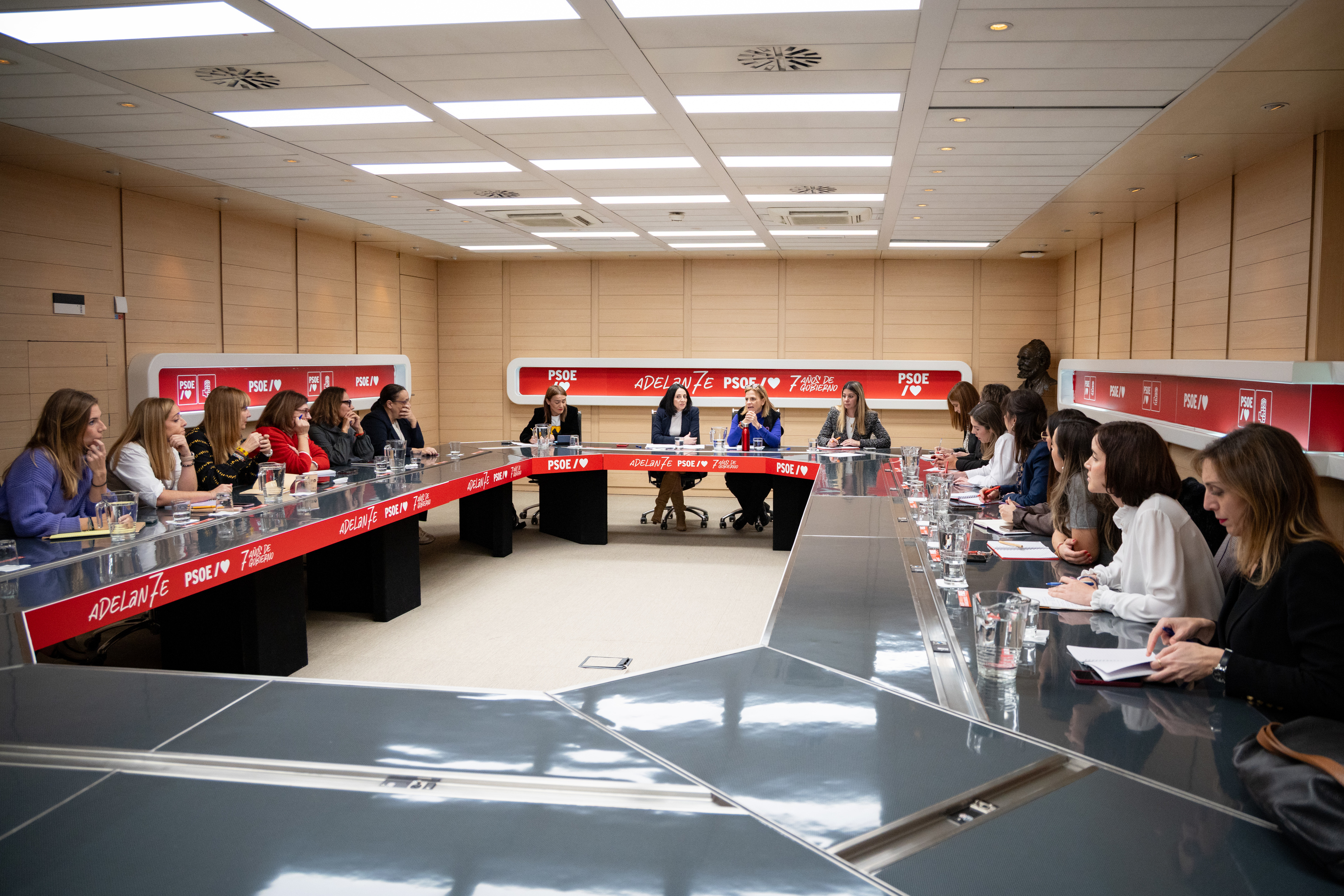 Reunión en la sede de Ferraz.