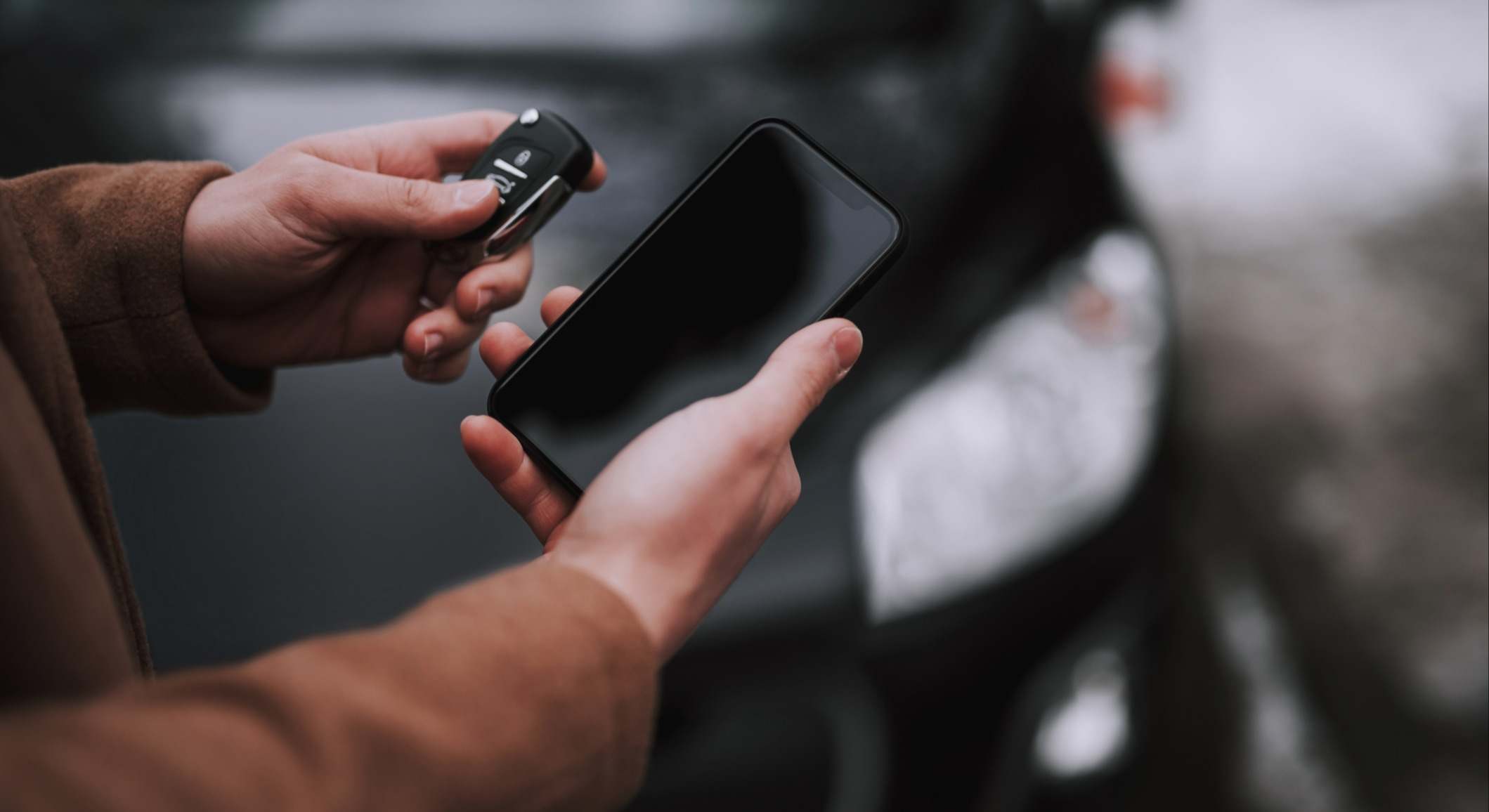 Así es como puedes guardar las llaves de tu coche en tu teléfono Android o iPhone