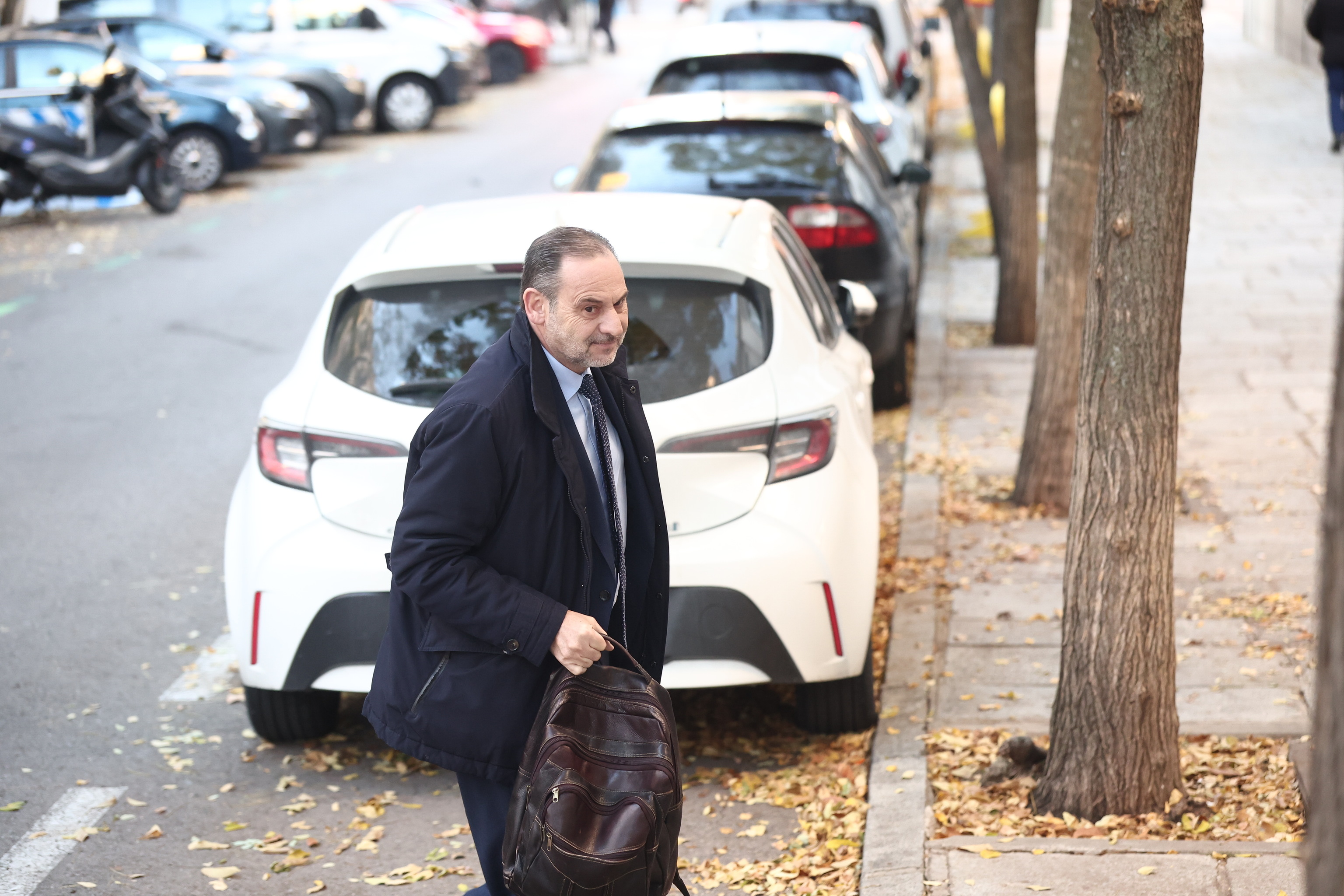 El ex ministro José Luis Ábalos a su llegada al Supremo el 27 de noviembre.
