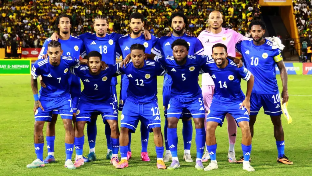 La selección de Curaçao, en el partido definitivo ante Jamaica.