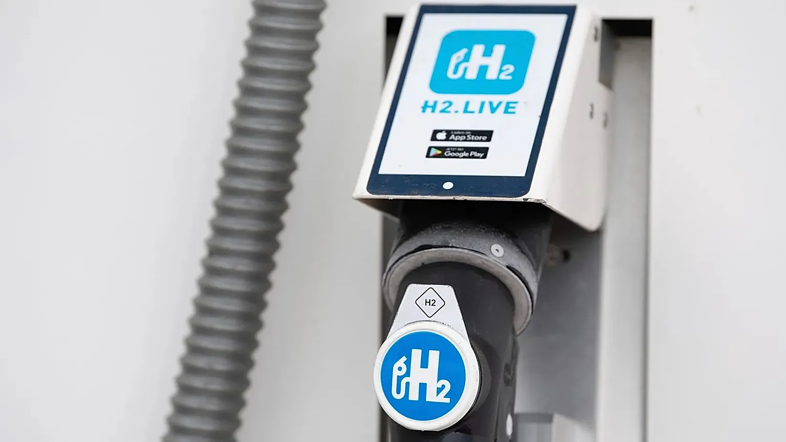 A nozzle valve is attached to the dispenser of a hydrogen filling station in Dresden, Germany.