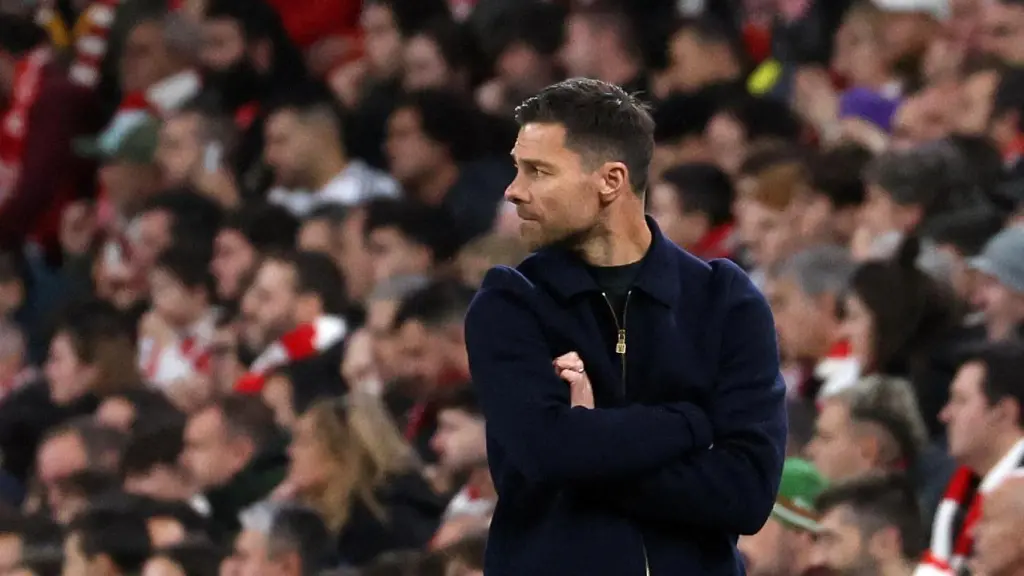 Xabi Alonso, en el área técnica durante el partido ante el Athletic Club.