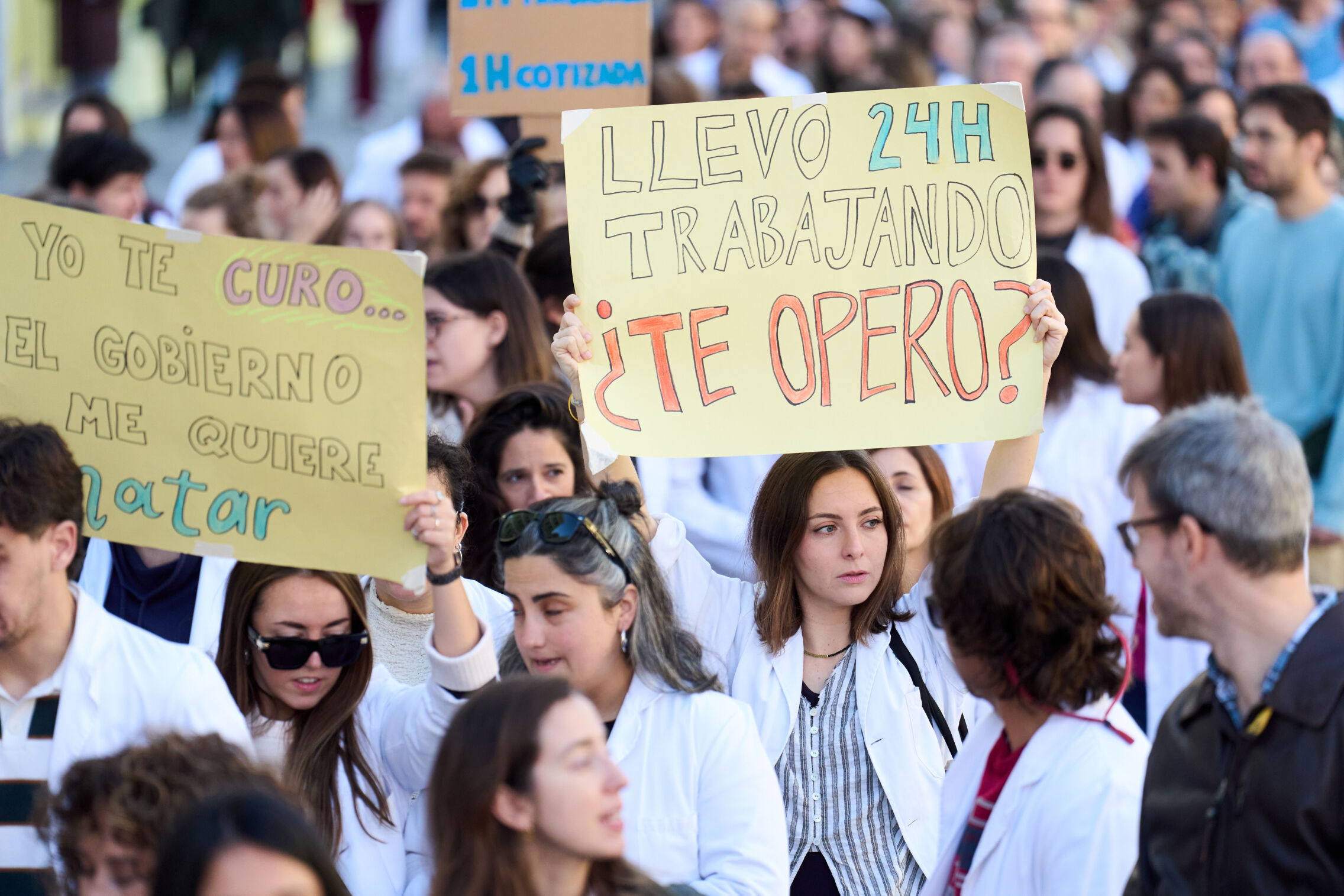 Foto: Concentración en Santander contra el Estatuto Marco. (Europa Press)
