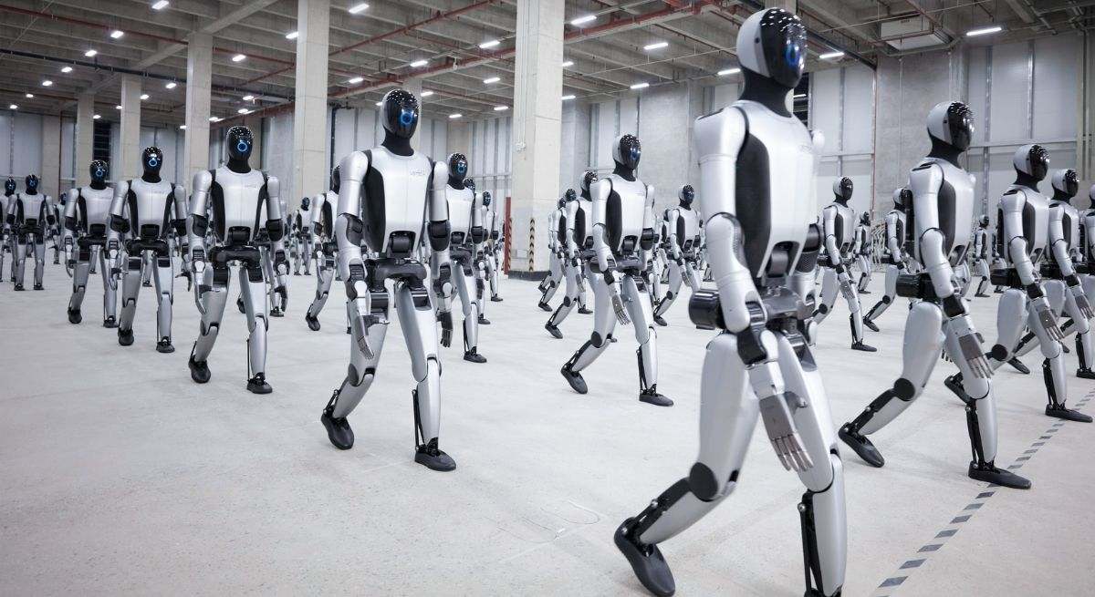 China va a desplegar un ejército de robots humanoides para que patrullen y protejan su frontera con Vietnam