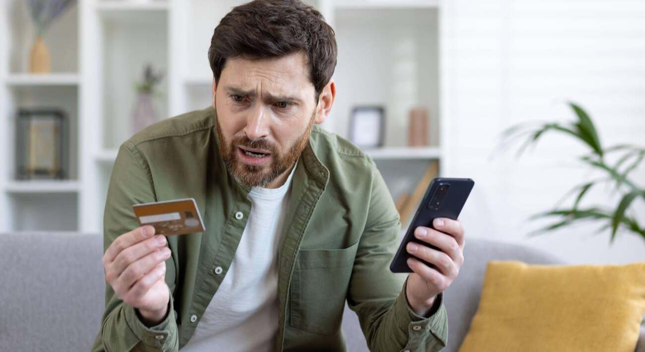 Una nueva estafa bancaria pone en alerta a miles de usuarios: "Tu seguro ha sido activado exitosamente, si no has sido tú..."