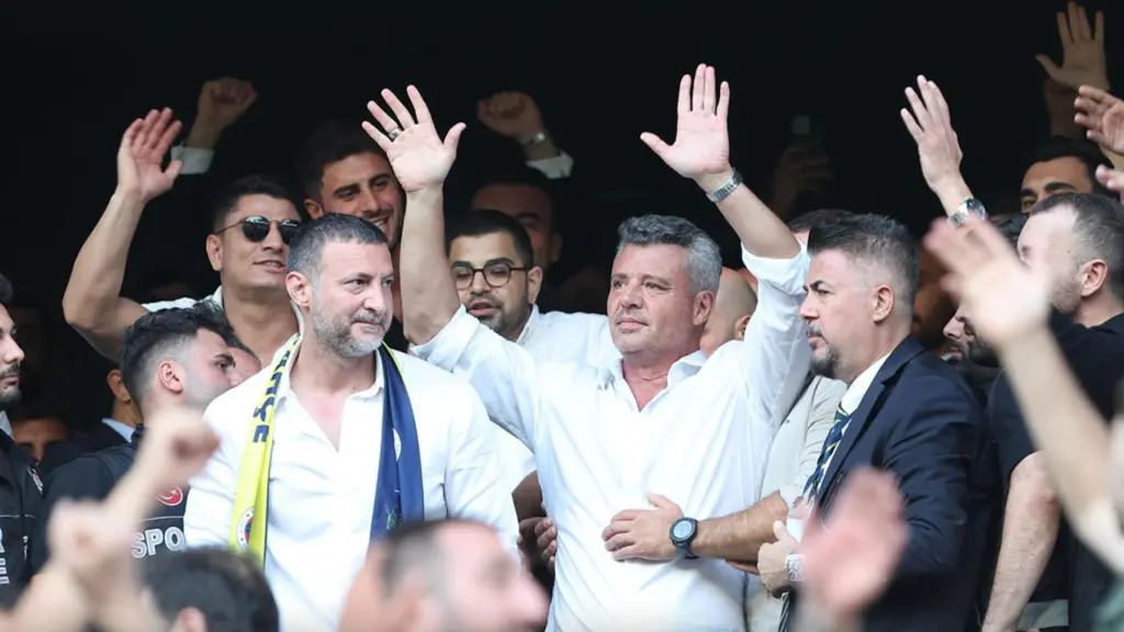 Sadettin Saran, presidente del Fenerbahce