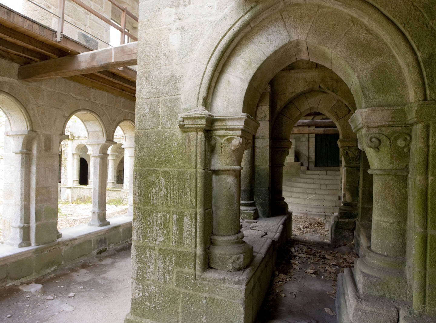 Foto: El monasterio románico que tienes que ver una vez en la vida en este paraíso gallego. (Turismo de Galicia)