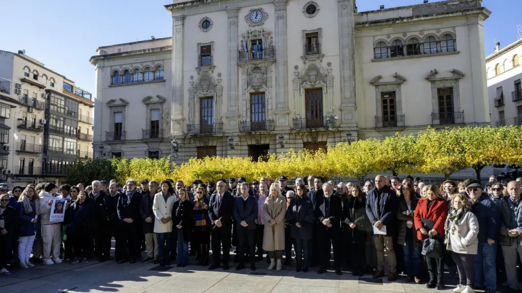 El minuto de silencio convocado.