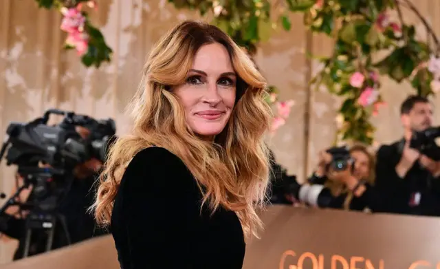 La actriz estadounidense Julia Roberts asiste a la 83ª entrega anual de los Globos de Oro en el hotel Beverly Hilton en Beverly Hills, California, el 11 de enero de 2026. (Foto de Frederic J. Brown / AFP a través de Getty Images)