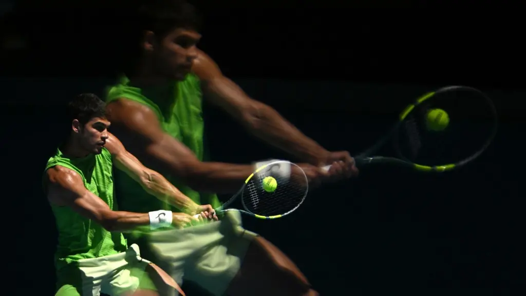 Carlos Alcaraz, en su partido contra Moutet en el Open de Australia
