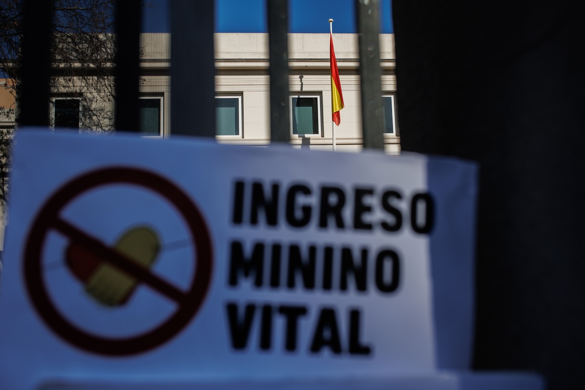 Un cartel en el que