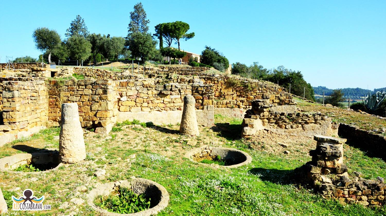Foto: Restos de un antiguo poblado íbero fortificado, situado en un pequeño pueblo de la provincia de Girona. (Red Costa Brava)