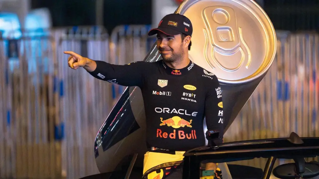 Checo Pérez, en un acto durante su etapa en Red Bull