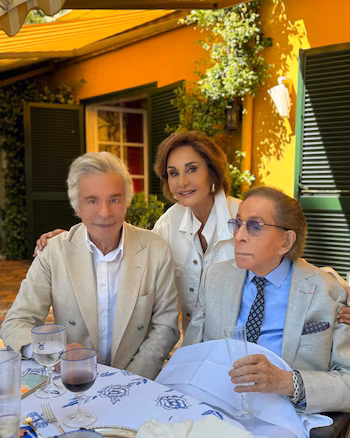 Naty Abascal con Valentino Garavani