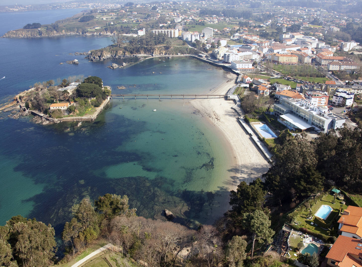 Foto: El islote que alberga un castillo único en Galicia. (Turismo de Galicia)