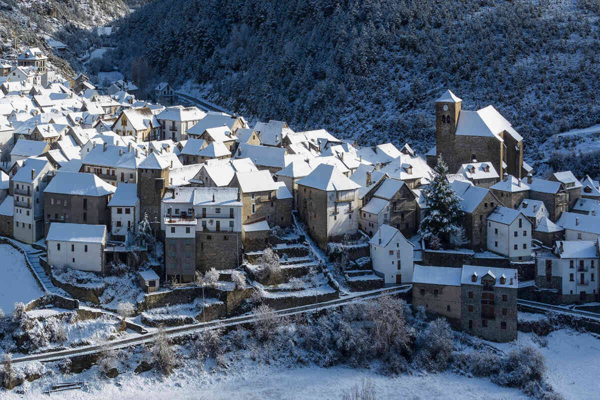 Foto: El precioso pueblo de Aragón que está de aniversario. (Valle de Ansó)