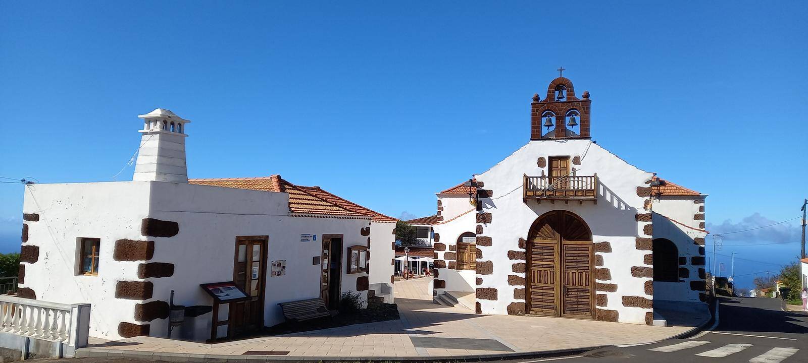 Foto: En el corazón del Valle de Garafía, este enclave resume la arquitectura tradicional del norte palmero. (Wikiloc)