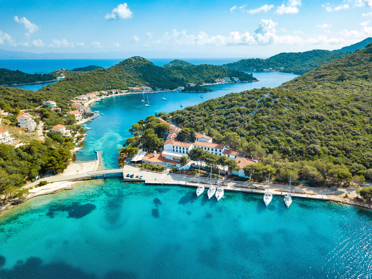 Foto: Veleros en el Pasadur, isla de Lastovo, Dalmacia (Fuente: iStock)
