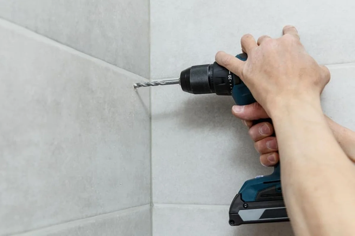 Cómo taladrar azulejos sin astillar ni romper: hazlo tú mismo sin gasto - image 1