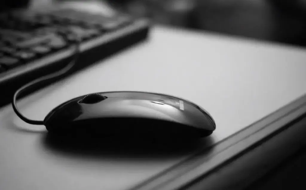 Duplica tu productividad: 5 ratones con funciones extra que transformarán tu trabajo