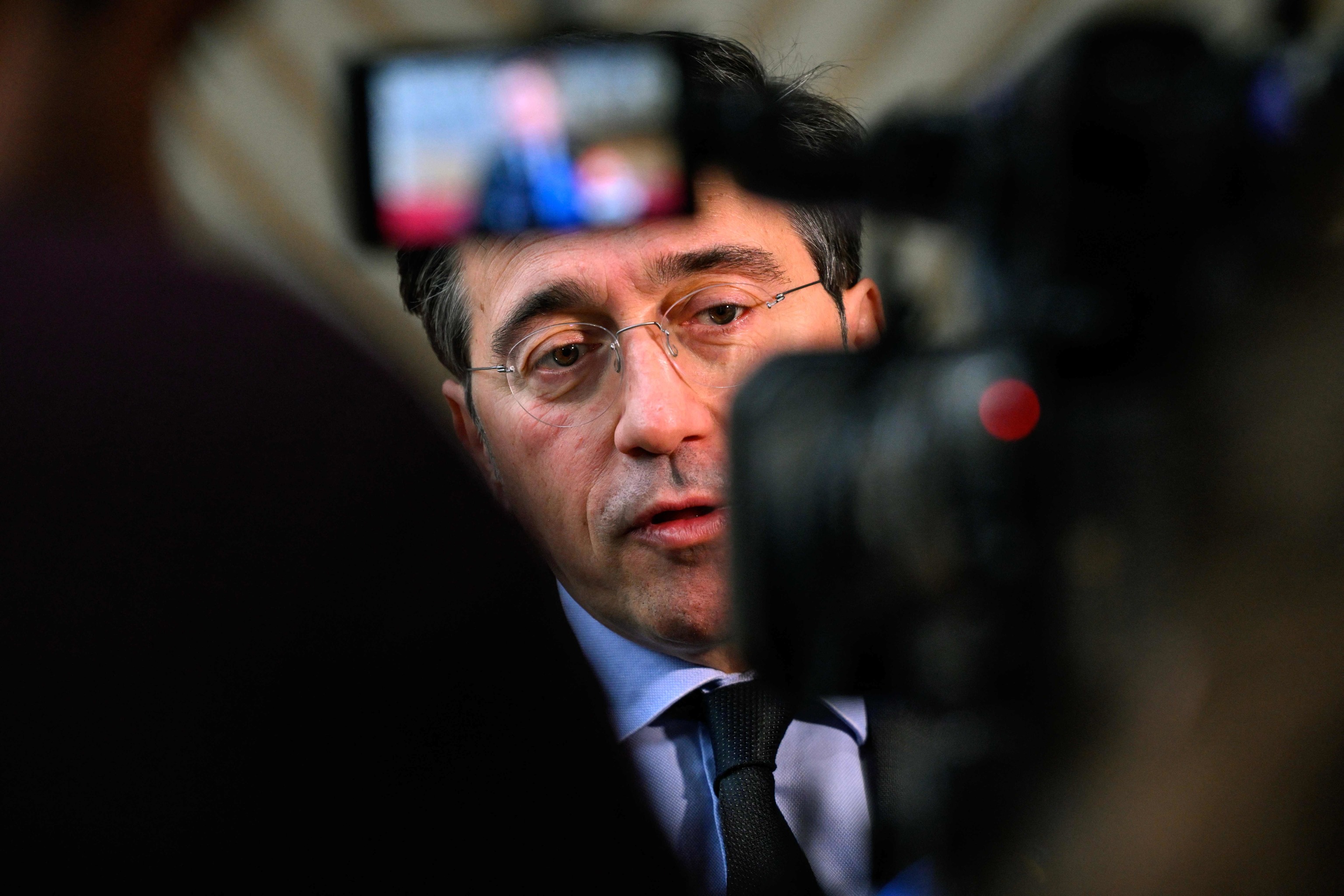 El ministro de Asuntos Exteriores, José Manuel Albares, este lunes en Bruselas.
