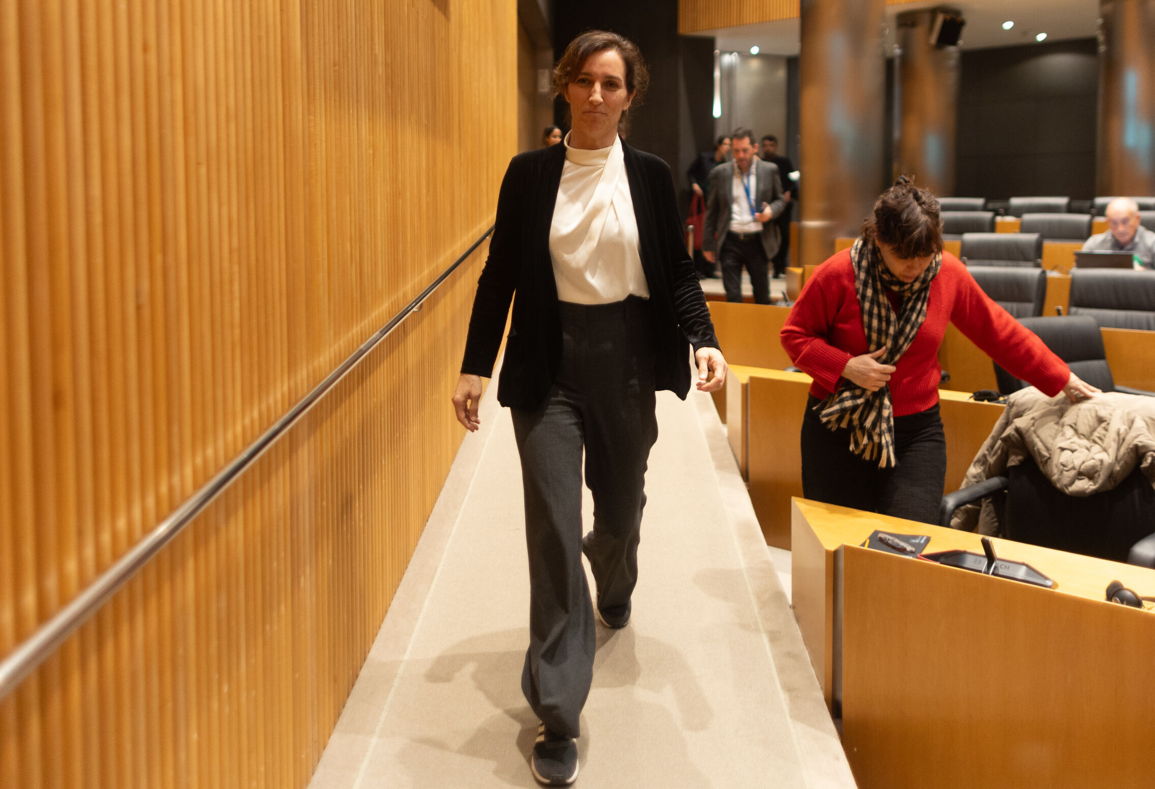 Foto: Mónica García participa en una jornada sobre la automatización y la IA en el Congreso. (Eduardo Parra / Europa Press)